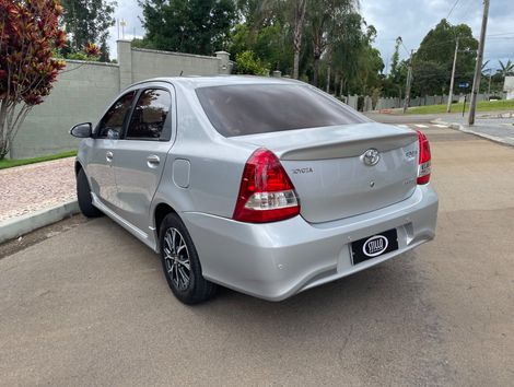 Toyota ETIOS PLATINUM Sed. 1.5 Flex 16V 4p Aut.