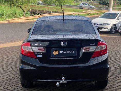 Honda Civic Sedan EXS 1.8/1.8 Flex 16V Aut. 4p