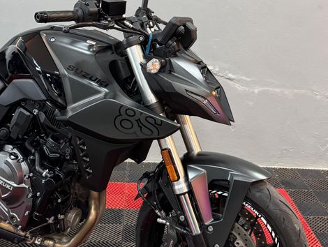 SUZUKI GSX-8S