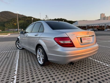 Mercedes C-180 CGI Classic 1.8 16V 156cv Aut.