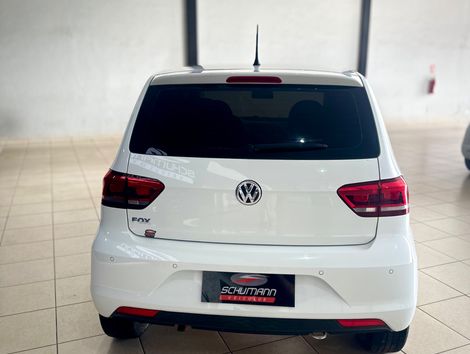 VolksWagen Fox Connect 1.6 Flex 8V 5p