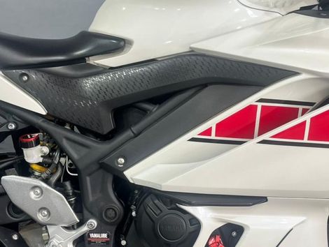 YAMAHA YZF R-3 World GP 60th ANINIVERSARY ED.