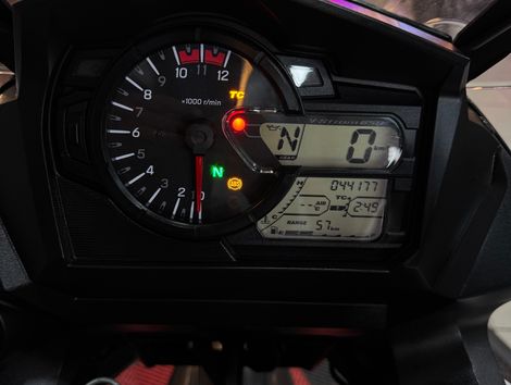 SUZUKI DL 650 XT V-STROM