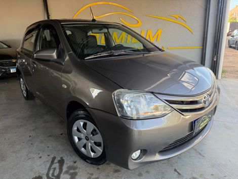 Toyota ETIOS XS 1.5 Flex 16V 5p Mec.
