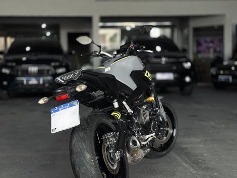YAMAHA MT-09 850cc/ABS