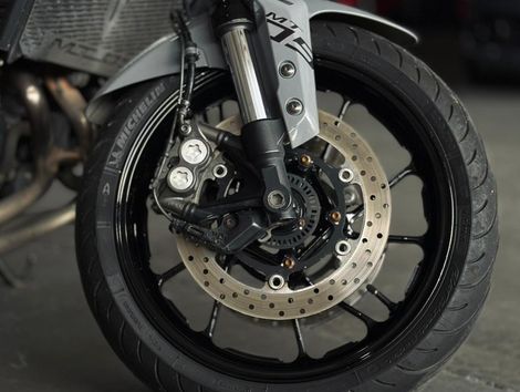 YAMAHA MT-09 850cc/ABS