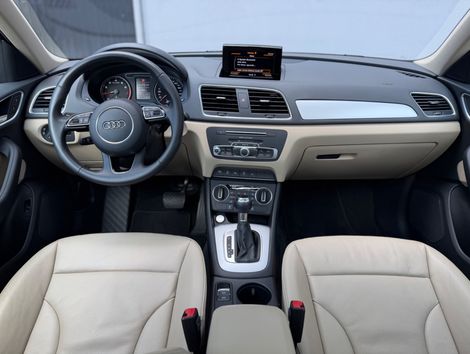 Audi Q3 P. Plus 1.4 TFSI Flex/P.Plus S-tronic