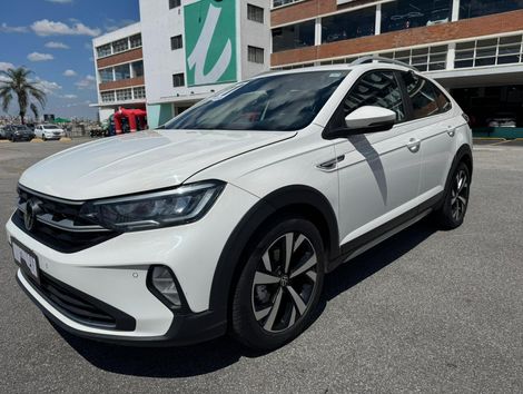 VolksWagen Nivus Highline 1.0 200 TSI Flex Aut.