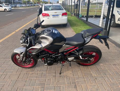 KAWASAKI Z900 SE