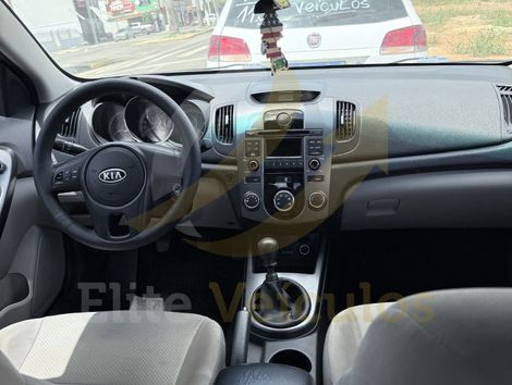 KIA CERATO EX2 1.6L