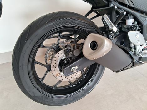 YAMAHA YZF R-3 321/ABS