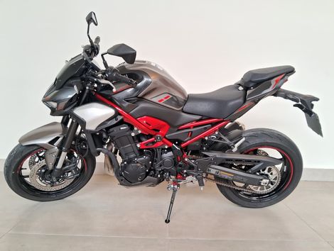 KAWASAKI Z 900
