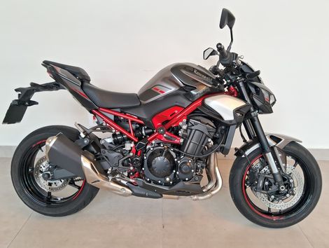 KAWASAKI Z 900