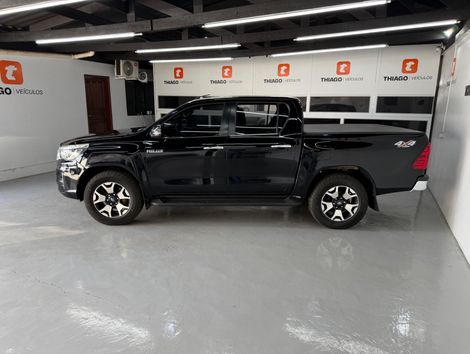 Toyota Hilux CD SRX 4x4 2.8 TDI 16V Diesel Aut.