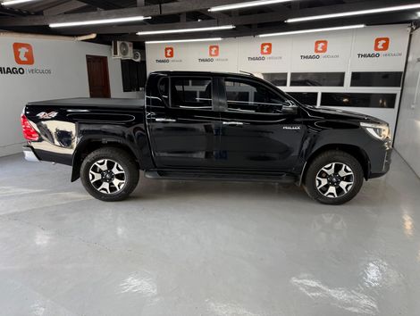 Toyota Hilux CD SRX 4x4 2.8 TDI 16V Diesel Aut.