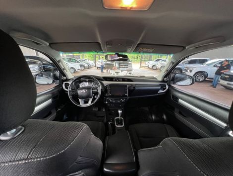 Toyota Hilux CD SR 4x4 2.8 TDI Diesel Aut.