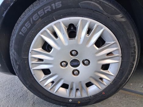 Ford Fiesta 1.5 16V Flex Mec. 5p