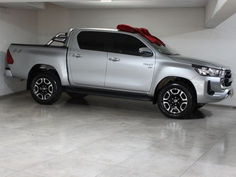 Toyota Hilux CD SRV 4x4 2.7 Flex 16V Aut.
