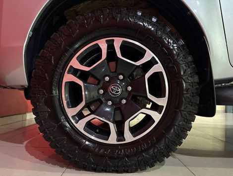 Toyota Hilux CD SRX 4x4 2.8 TDI 16V Diesel Aut.