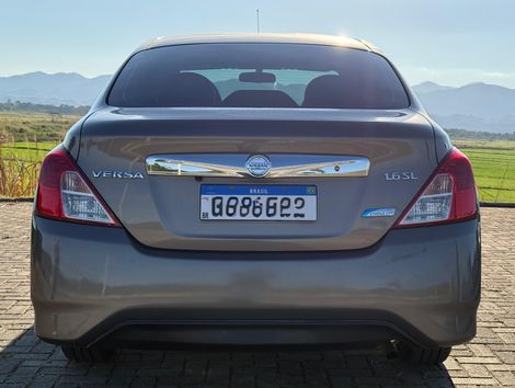 Nissan VERSA SL 1.6 16V FlexStart 4p Aut.
