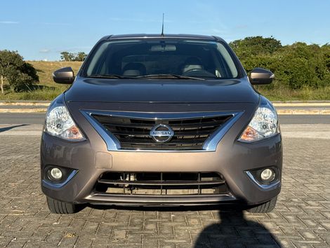 Nissan VERSA SL 1.6 16V FlexStart 4p Aut.