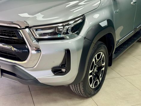 Toyota Hilux CD SRX 4x4 2.8 TDI 16V Diesel Aut.