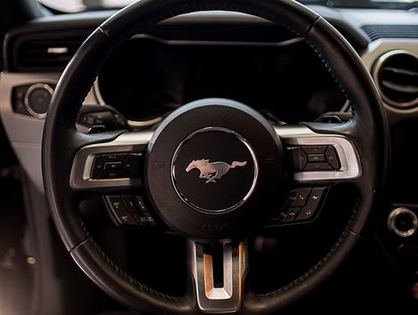 Ford Mustang GT Premium 5.0 V8