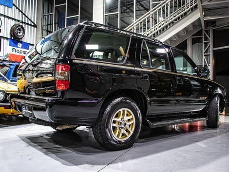 Chevrolet BLAZER DLX EXECUTIVE