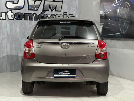 Toyota ETIOS XLS 1.5 Flex 5p Aut.