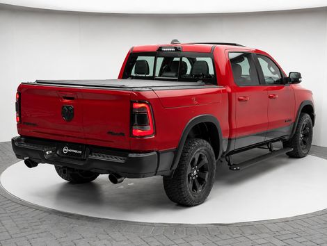 RAM 1500 REBEL 5.7 HEMI CD V8 4x4 Aut.
