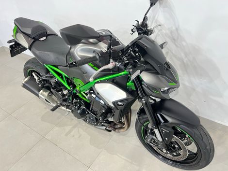 KAWASAKI Z 900