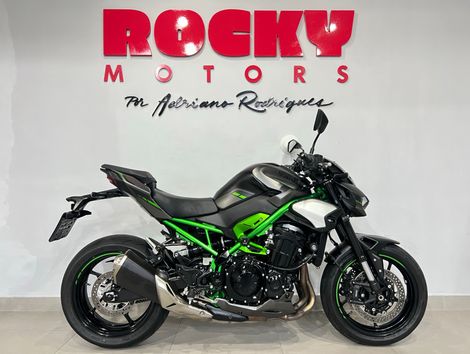KAWASAKI Z 900
