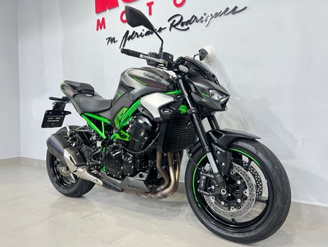 KAWASAKI Z 900