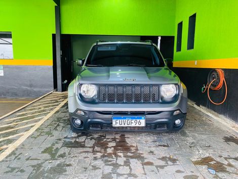 Jeep Renegade 1.8 4x2 Flex 16V Aut.