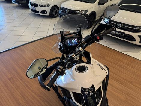 TRIUMPH TIGER 800 XRX