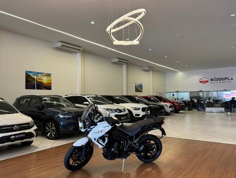 TRIUMPH TIGER 800 XRX