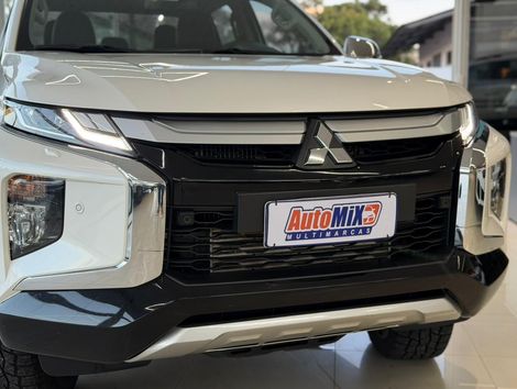 Mitsubishi L200 Triton Sport HPE-S 2.4 CD Dies. Aut