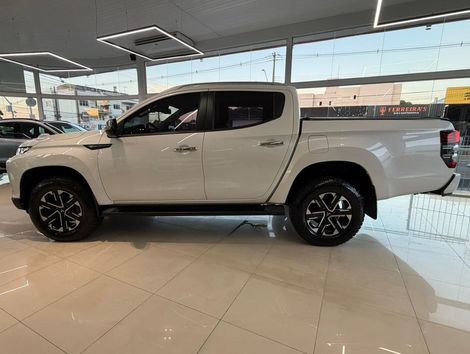 Mitsubishi L200 Triton Sport HPE-S 2.4 CD Dies. Aut