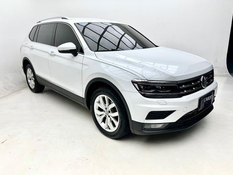 VolksWagen TIGUAN Allspac Comf 250 TSI 1.4 Flex