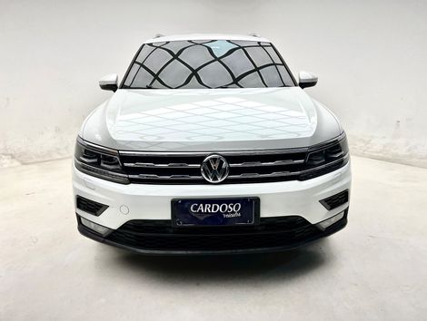VolksWagen TIGUAN Allspac Comf 250 TSI 1.4 Flex
