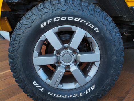 Troller T-4 4x4 3.2 20V Tdi Cap. Rígida Diesel