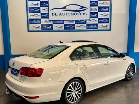 VolksWagen JETTA Comfortline 2.0 T.Flex 8V 4p Tipt.