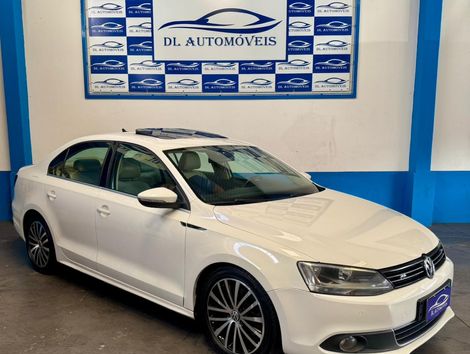 VolksWagen JETTA Comfortline 2.0 T.Flex 8V 4p Tipt.