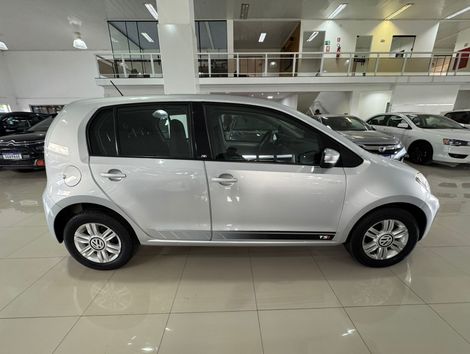 VolksWagen up! move 1.0 TSI Total Flex 12V 5p