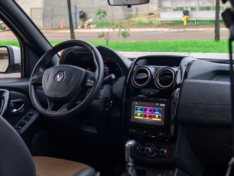 Renault DUSTER Dynamique 2.0 Flex 16V Aut.