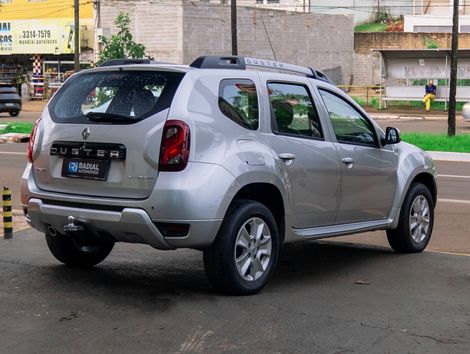 Renault DUSTER Dynamique 2.0 Flex 16V Aut.