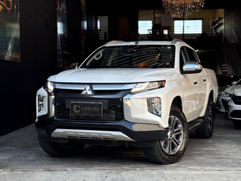 Mitsubishi L200 Triton Sport HPE-S 2.4 CD Dies. Aut