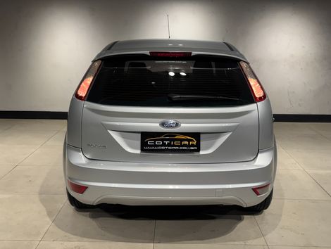 Ford Focus 1.6 S/SE/SE Plus Flex 8V/16V  5p