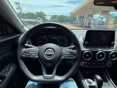 Nissan Sentra Advance 2.0 16V Aut.