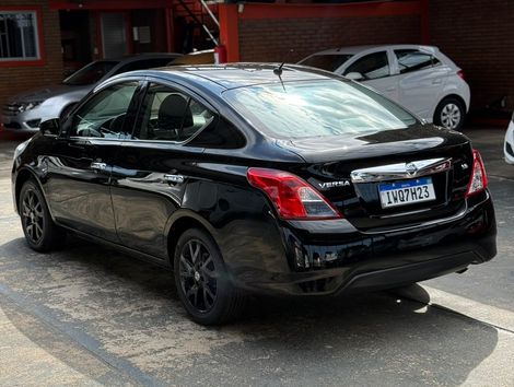 Nissan VERSA UNIQUE 1.6 16V Flex 4p Mec.